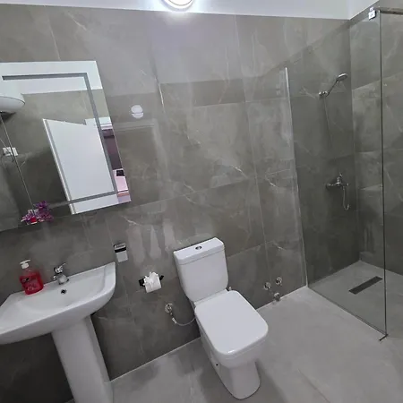 Roan * Vlorë